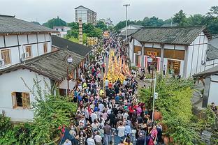 国足5-1战胜阿联酋乙级队，林良铭2分钟2球 武磊张玉宁蒋圣龙建功